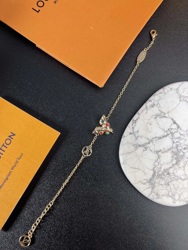 Elegant LX Necklaces 310003