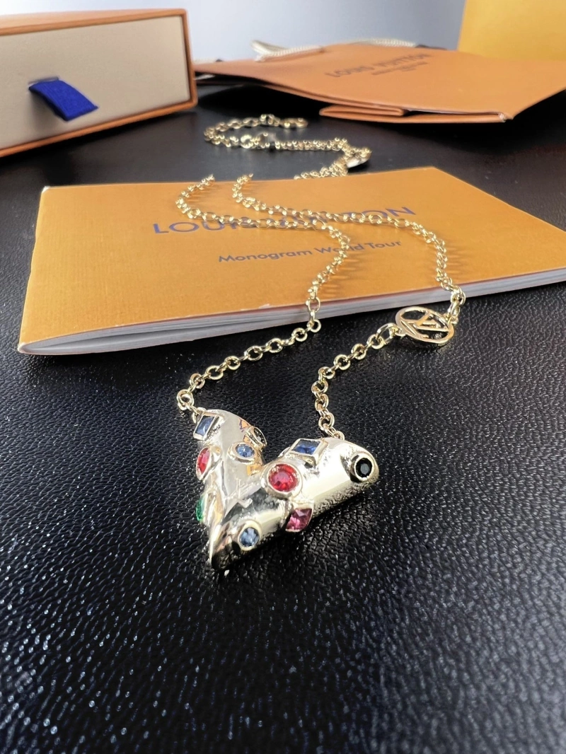 Elegant LX Necklaces 310003