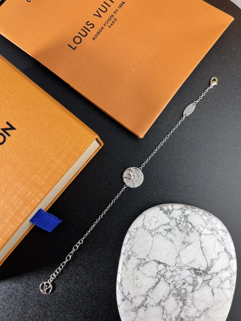 Stylish LX Necklaces 309999