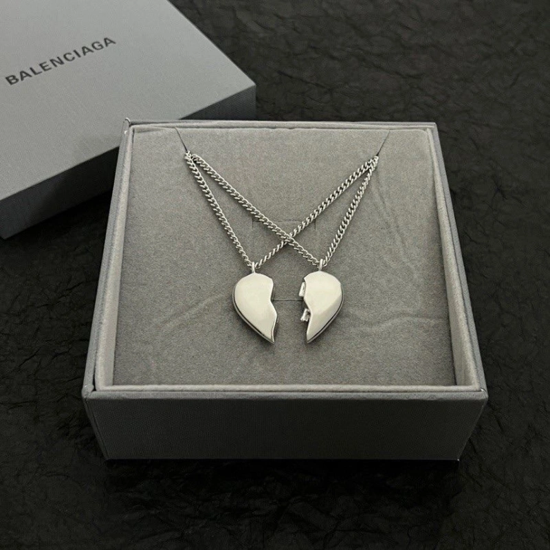 Stylish Bxlxnciaga Necklaces 282479