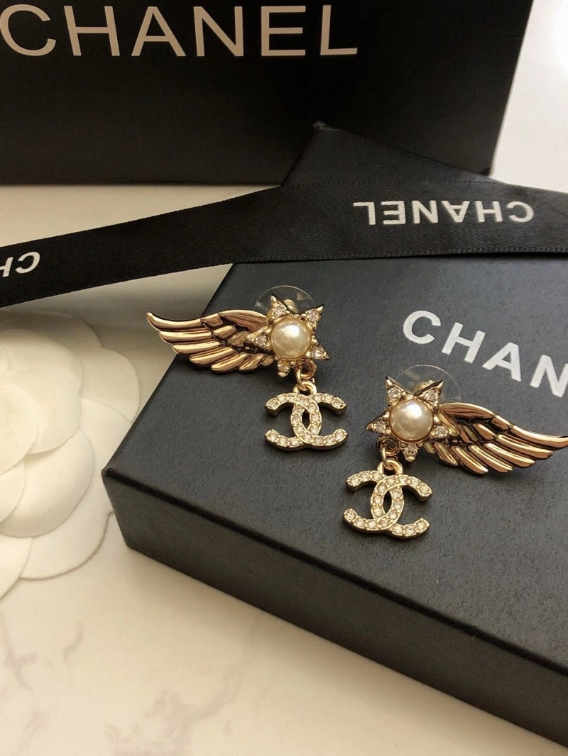 Unique Chxnxl Earrings 290311