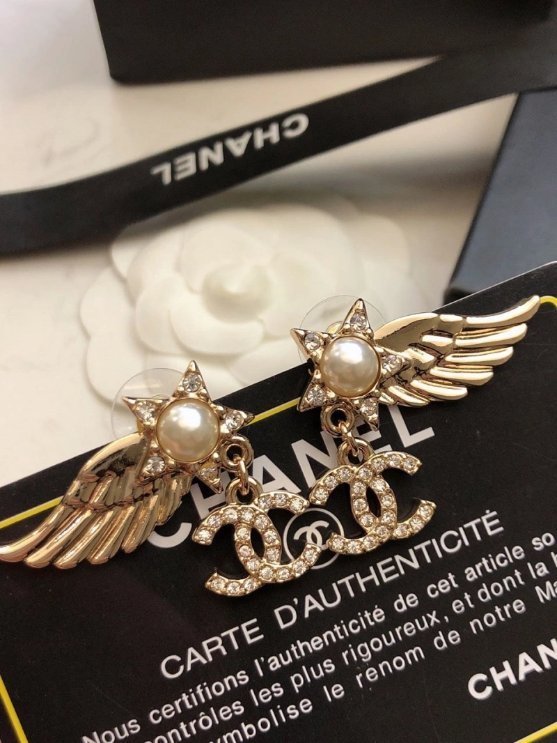 Unique Chxnxl Earrings 290311