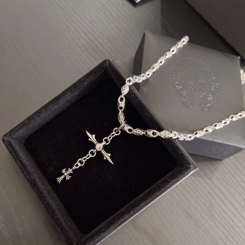 Chrxmx Hxxrts Necklaces Stylish 298800
