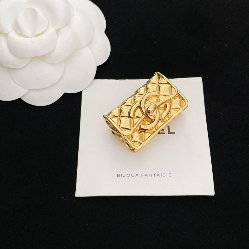 Durable Chxnxl Brooches 290645
