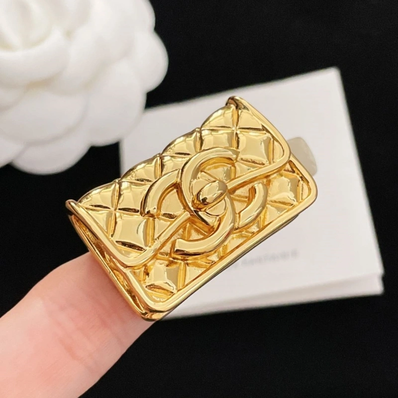 Durable Chxnxl Brooches 290645