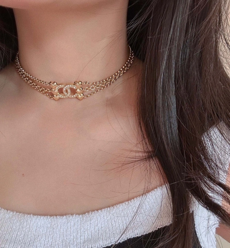 Functional Chxnxl Necklaces 289723