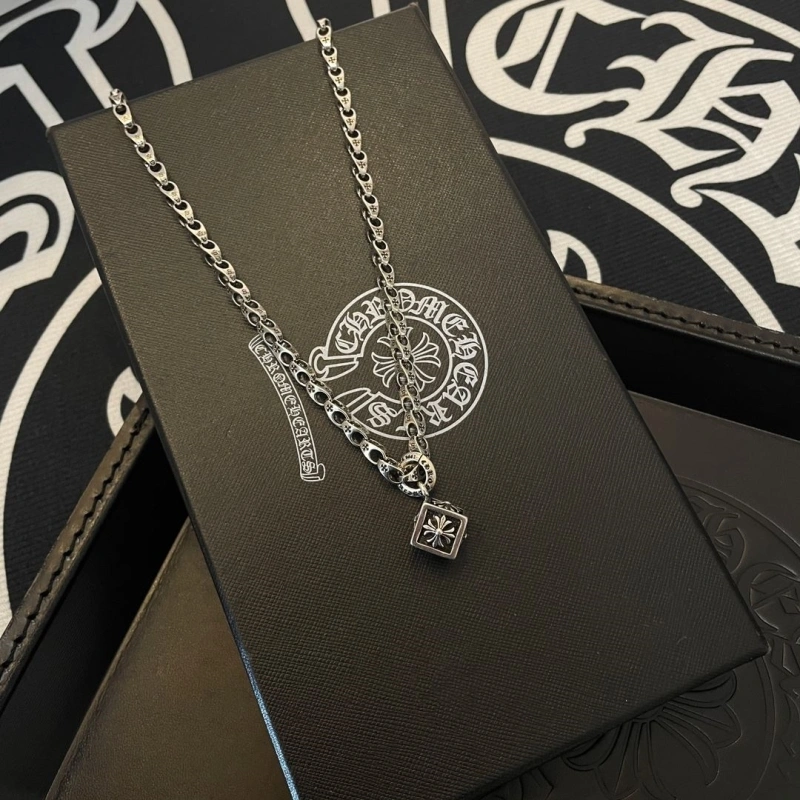 Chrxmx Hxxrts Necklaces Flexible 298780