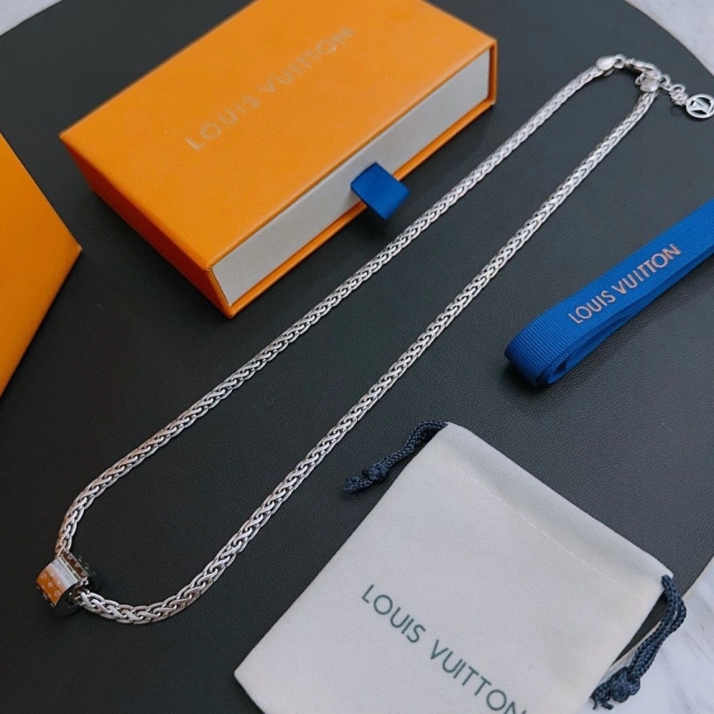 Modern LX Necklaces 309994
