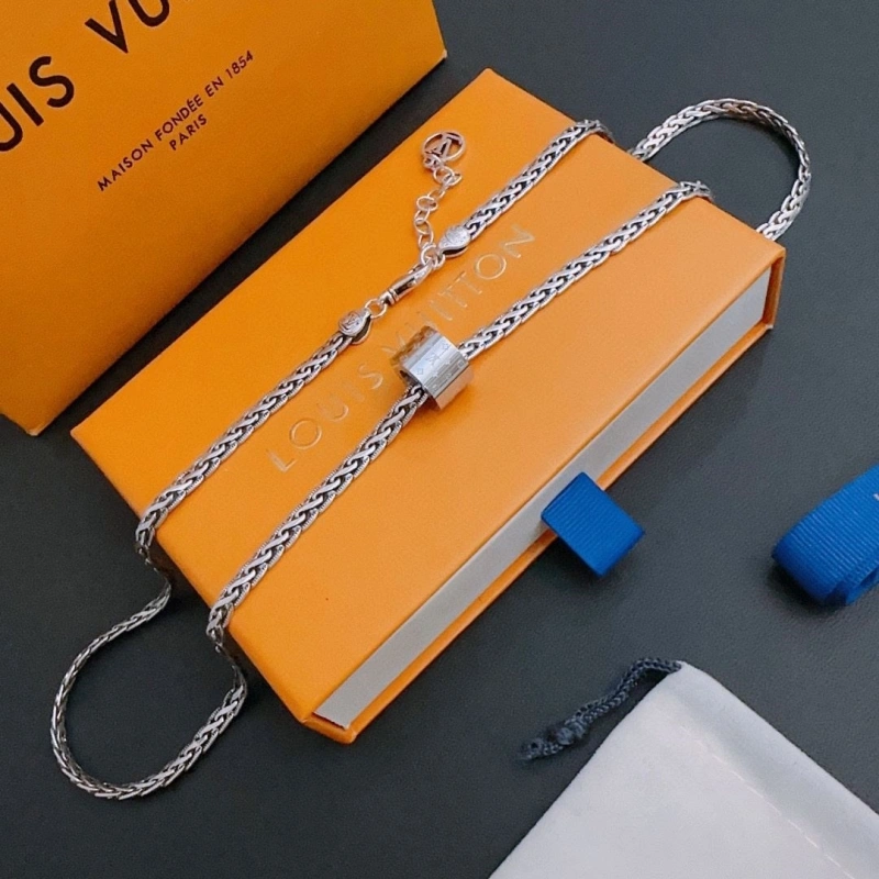 Modern LX Necklaces 309994