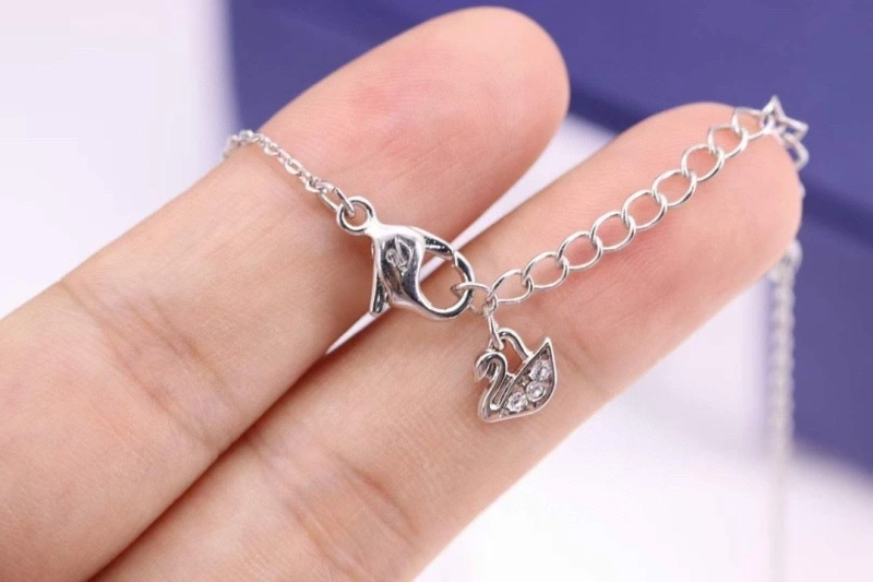 Swxrxvski Necklaces Reliable 315068