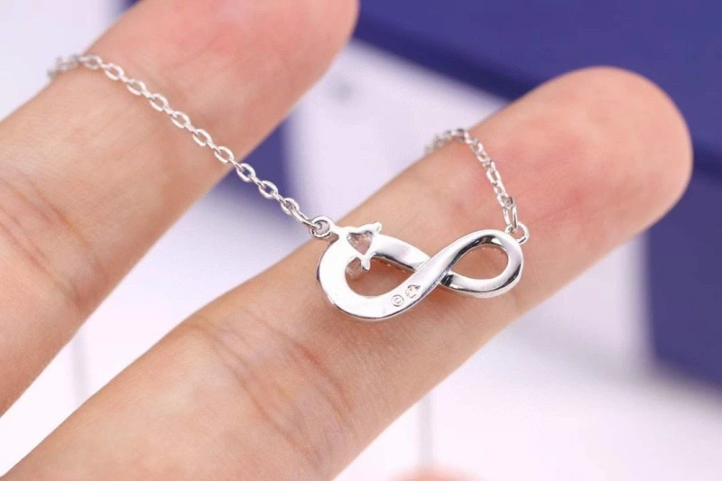 Swxrxvski Necklaces Reliable 315068