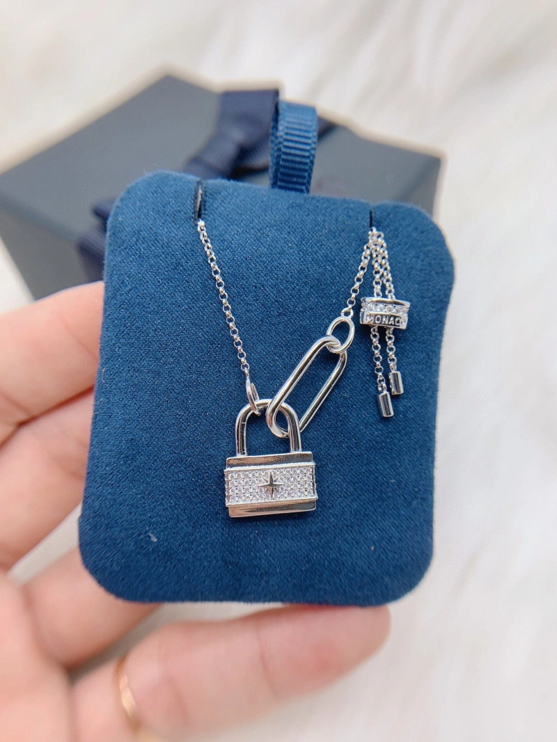 Axm Necklaces Resilient 281863