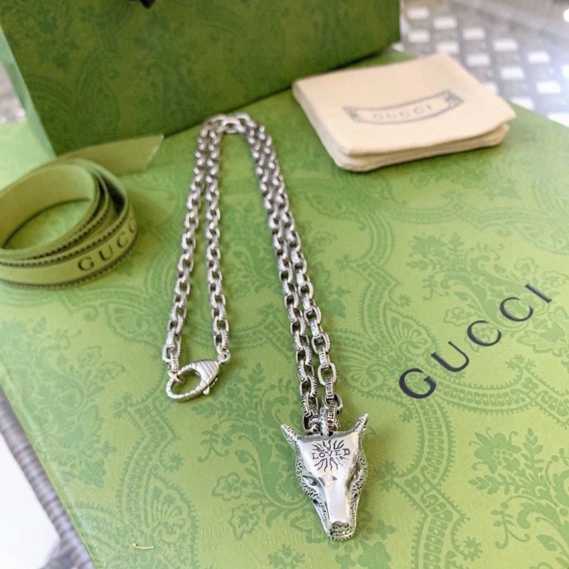 Gxccx Necklaces Affordable 303856