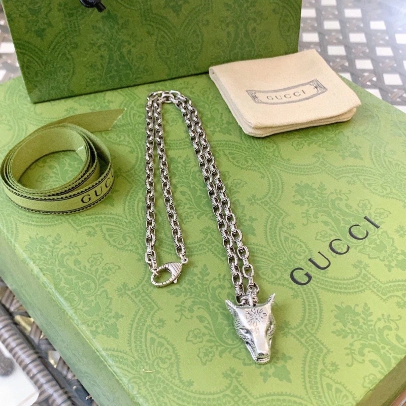 Gxccx Necklaces Affordable 303856