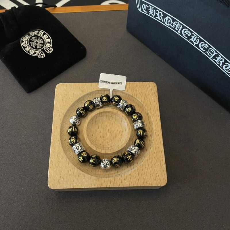 Resilient Chrxmx Hxxrts Necklaces 298787