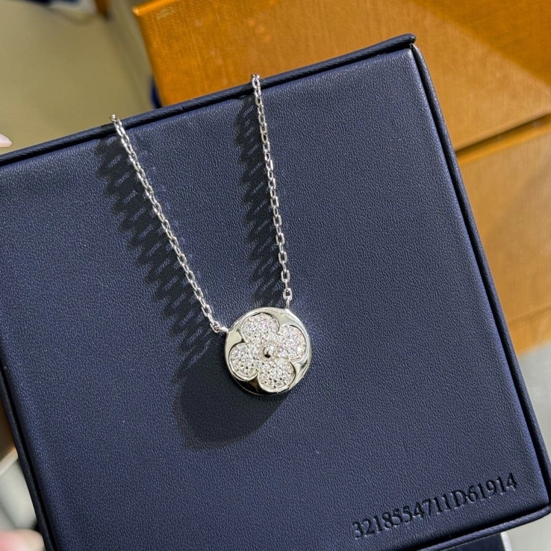 LX Necklaces BestValue 309987