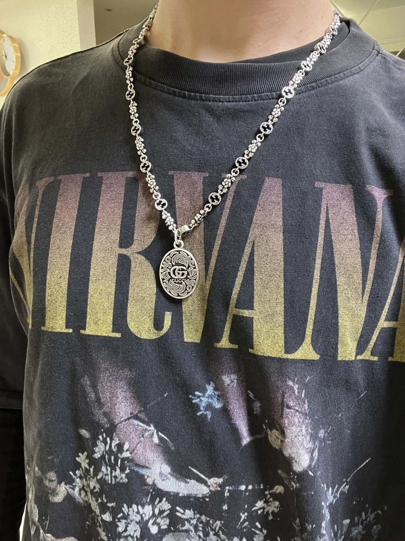 Reliable Gxccx Necklaces 303845