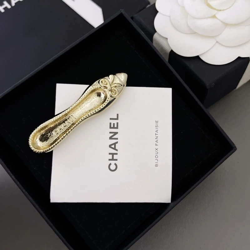 Chxnxl Brooches Compact 290639