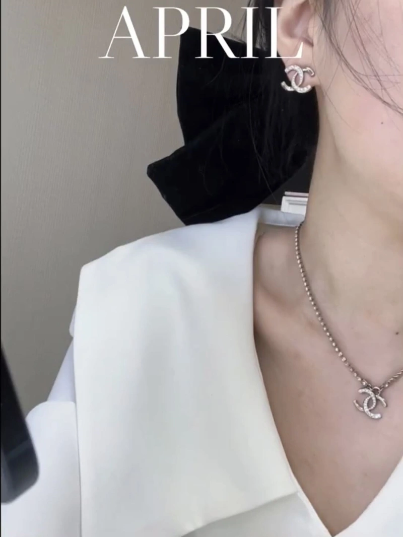 EasyMatch Chxnxl Earrings 290282