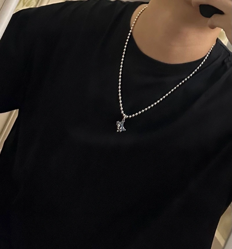 LX Necklaces Refined 309978