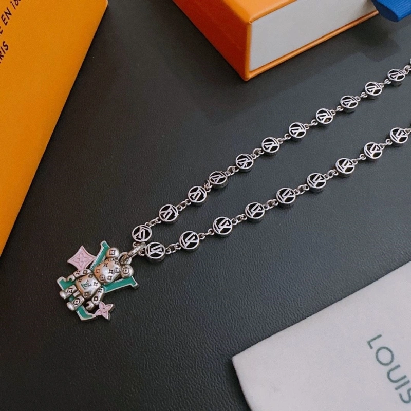 Fashionable LX Necklaces 309973