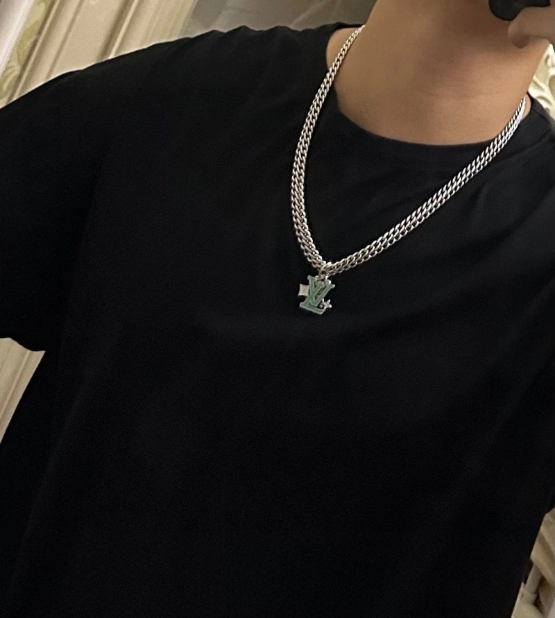 Functional LX Necklaces 309967