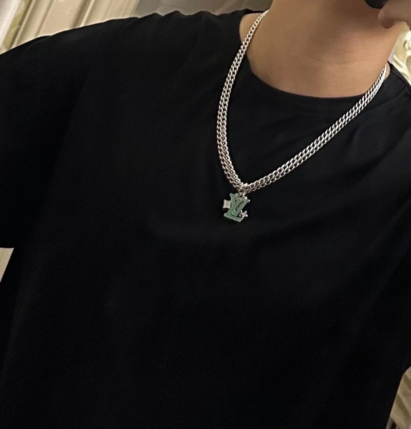 Functional LX Necklaces 309967