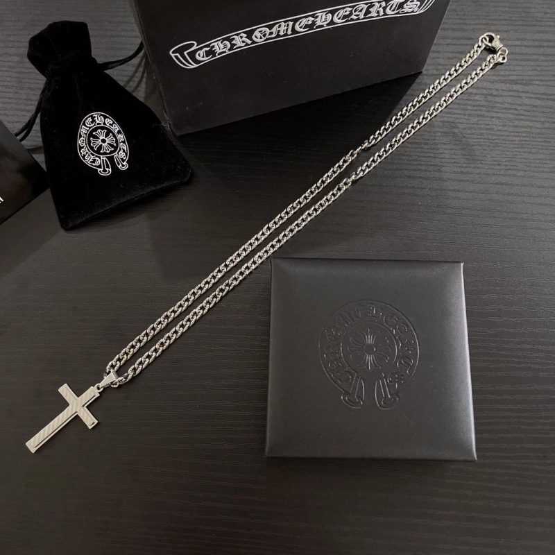 Chrxmx Hxxrts Necklaces Resilient 298763