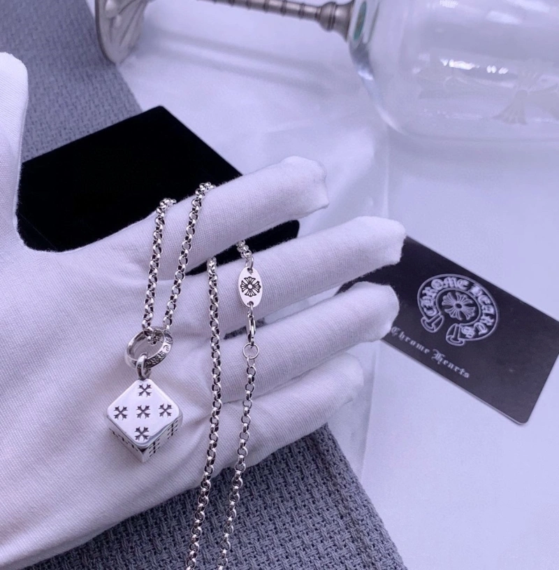 Chrxmx Hxxrts Necklaces GoodFit 298779