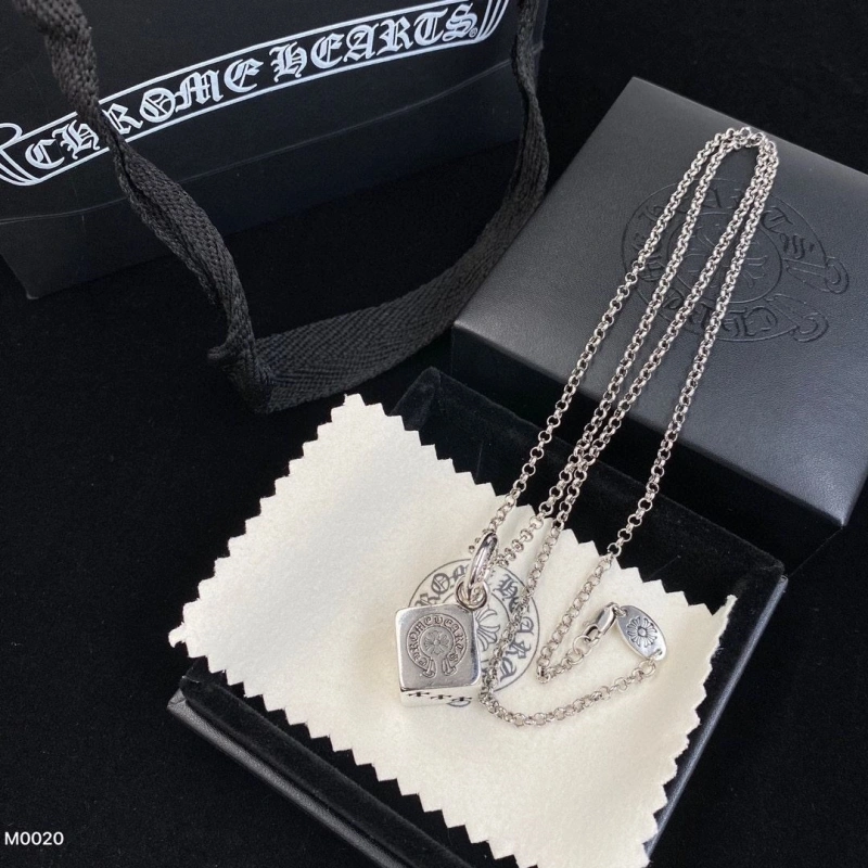 Chrxmx Hxxrts Necklaces GoodFit 298779
