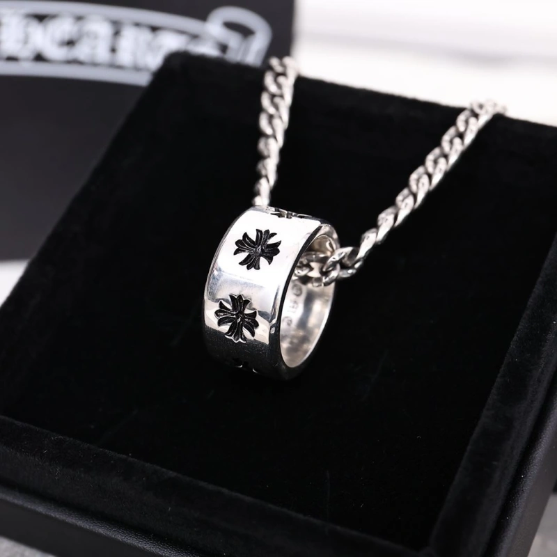 Classic Chrxmx Hxxrts Necklaces 298774