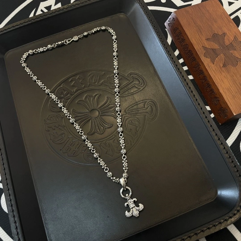 Sophisticated Chrxmx Hxxrts Necklaces 298781