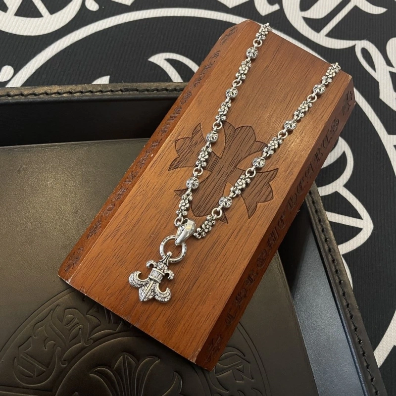 Sophisticated Chrxmx Hxxrts Necklaces 298781