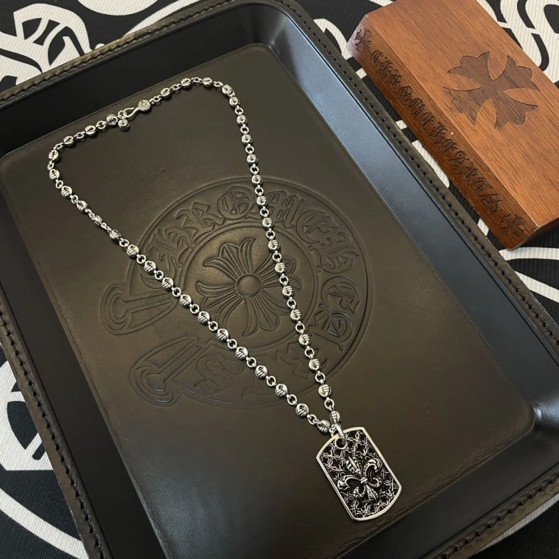 Chrxmx Hxxrts Necklaces Refined 298784