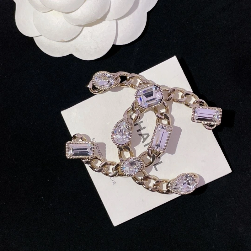 Chxnxl Brooches SportInspired 290638