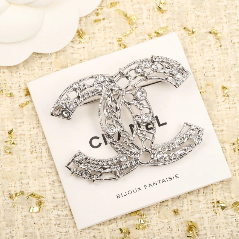 NewStyle Chxnxl Brooches 290643
