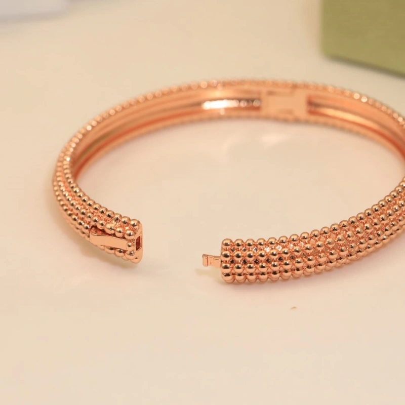 DailyWear Vcx Bracelets 316007