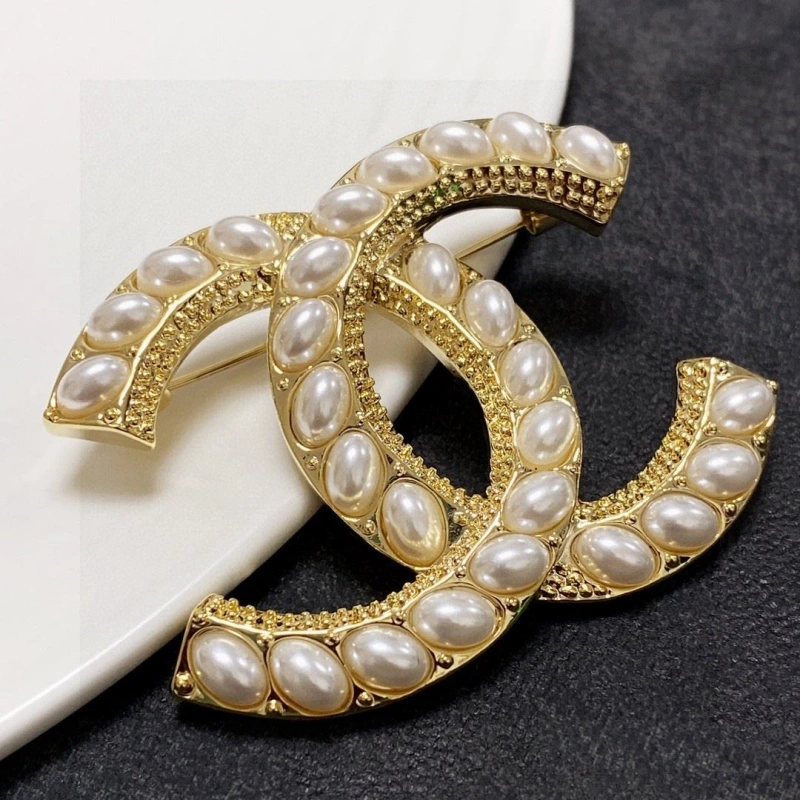 Chxnxl Brooches Sleek 290641