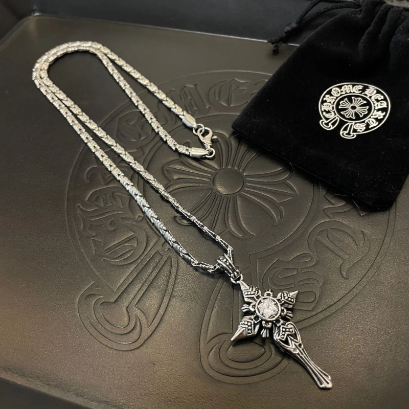 Affordable Chrxmx Hxxrts Necklaces 298764