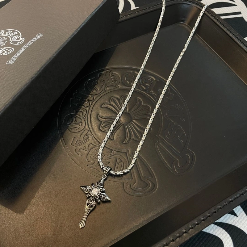 Affordable Chrxmx Hxxrts Necklaces 298764
