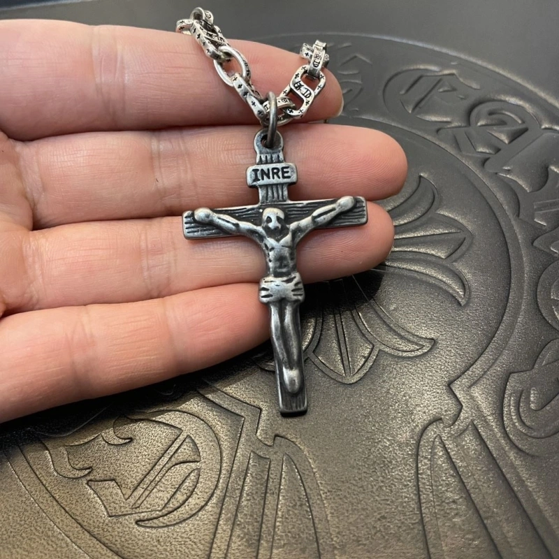 GoAnywhere Chrxmx Hxxrts Necklaces 298761