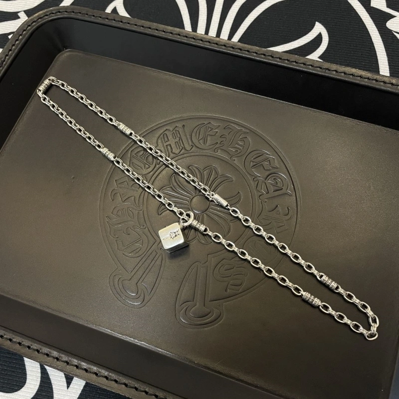 Affordable Chrxmx Hxxrts Necklaces 298758