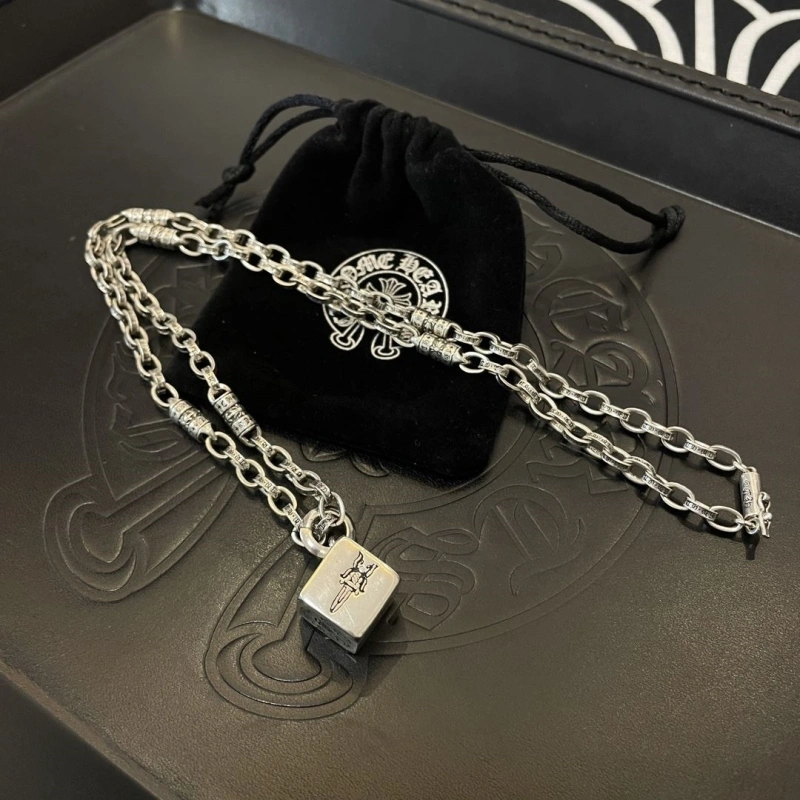 Affordable Chrxmx Hxxrts Necklaces 298758