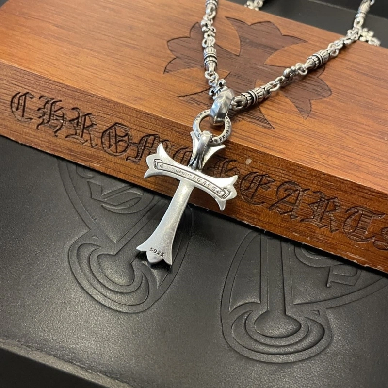 Durable Chrxmx Hxxrts Necklaces 298759