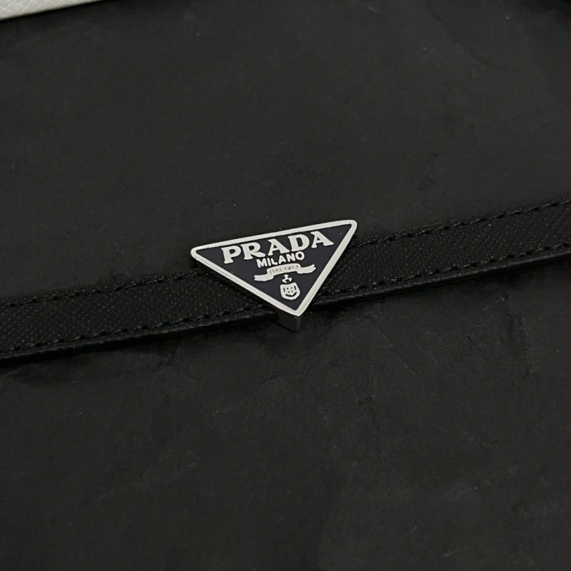 Sophisticated PRXDX 313957