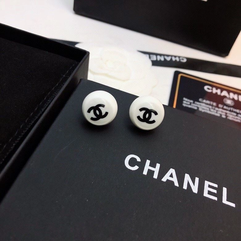 Bold Chxnxl Earrings 290269