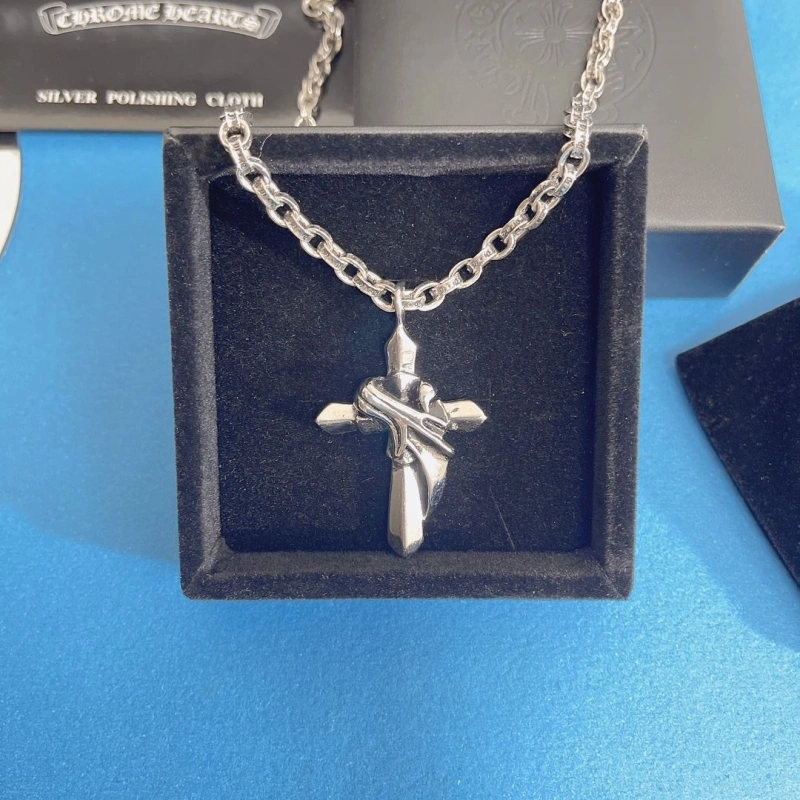 Chrxmx Hxxrts Necklaces AllSeason 298755