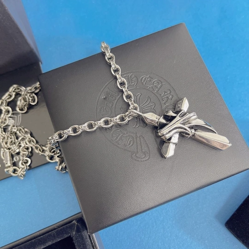 Chrxmx Hxxrts Necklaces AllSeason 298755