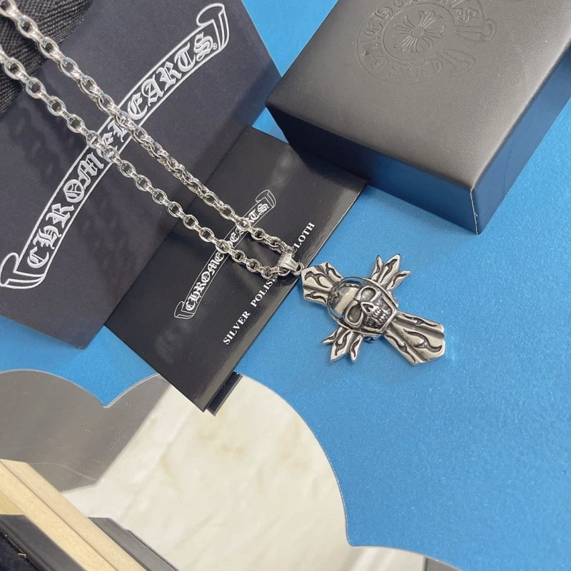 Trendy Chrxmx Hxxrts Necklaces 298751