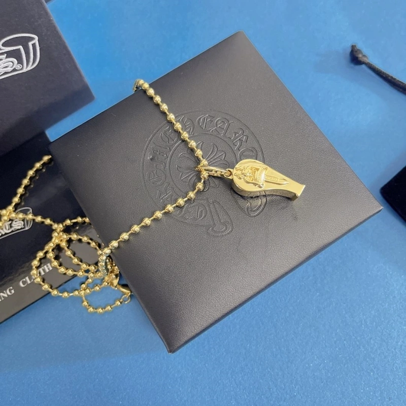 Resilient Chrxmx Hxxrts Necklaces 298753